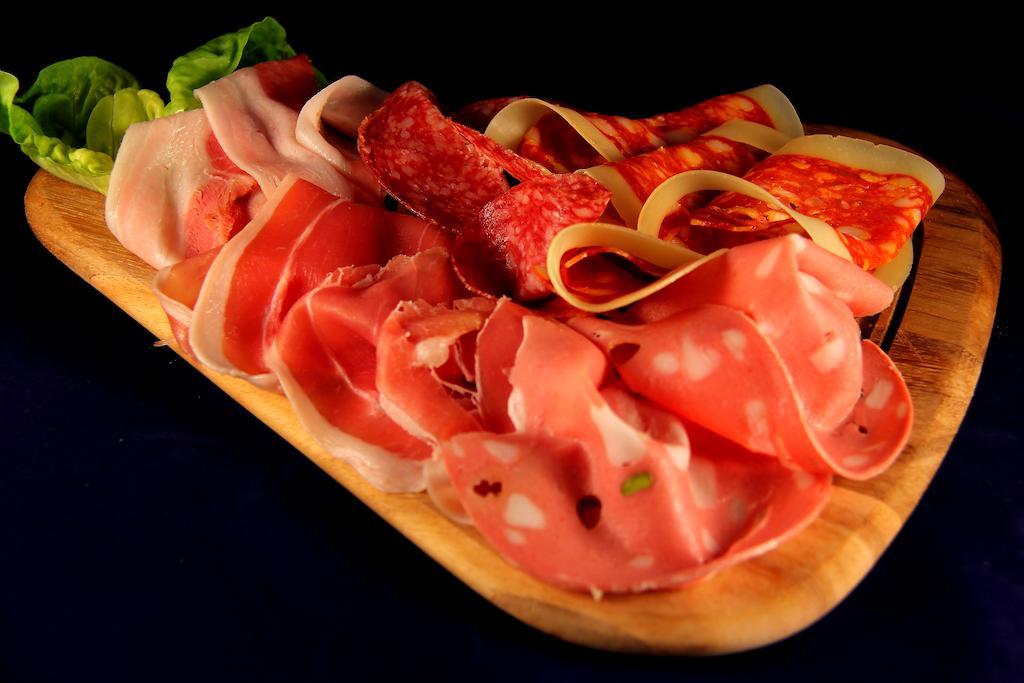 La Favorita Apricale B&B & Ristorante Zewnętrze zdjęcie